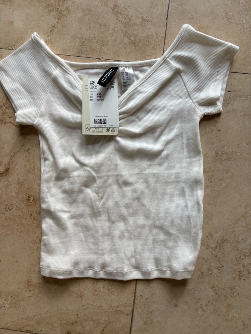 H&M Ribbed Off-Shoulder Cream Crop Top - Picture 2 of 4